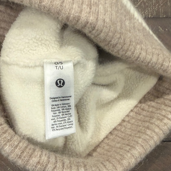 LULULEMON FAIR ISLE BEANIE - Picture 3 of 3